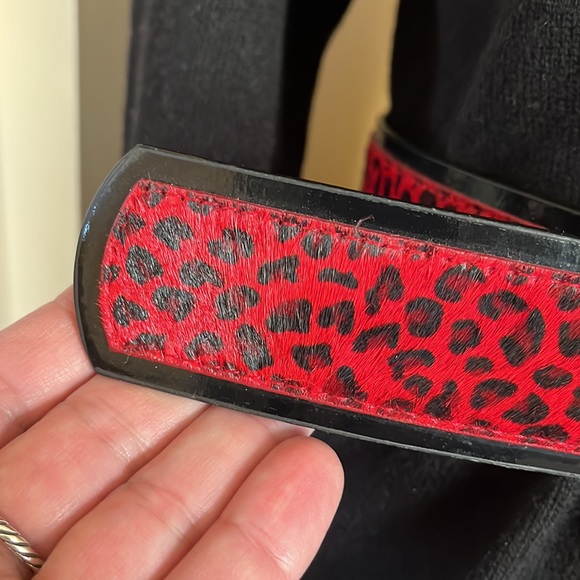 WHITHOUSE BLACKMARKET WHBM Size Small Belt Red/Black Cheetah Horsehair Leather - Picture 11 of 16